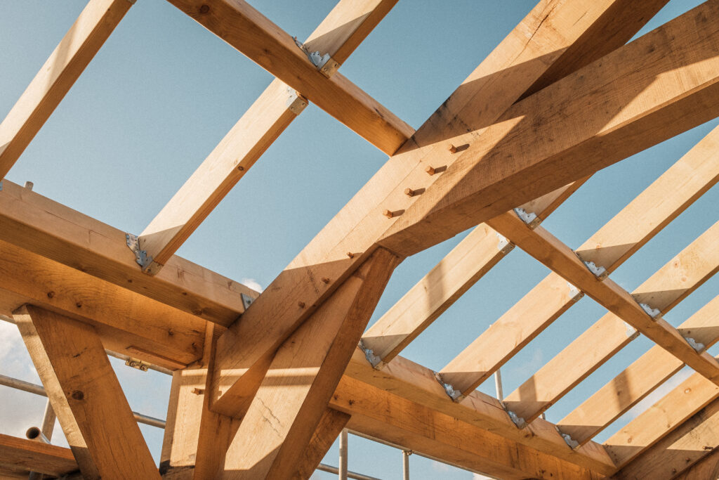 Oak frame detail in the restaurant 